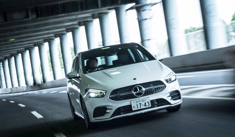  Mercedes-Benz B180 AMG Line (W247) 2019 года  (JP) (фото 2 из 16)